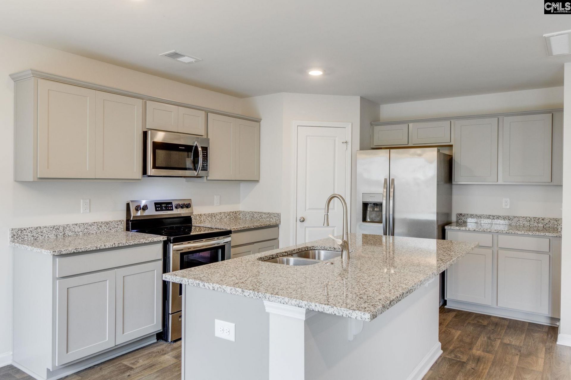 313 Crooked Pine Court  Photo 8