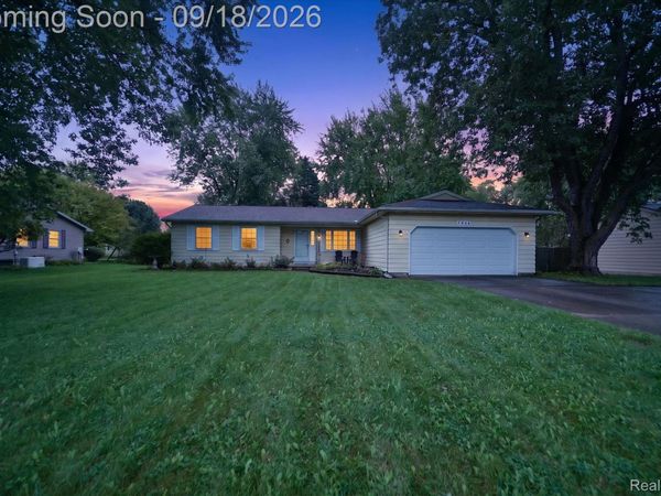 5844 Green Road, Meridian Township, Mi 48840