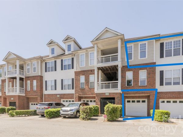 6716 Mallard Park Drive, Charlotte, NC 28262