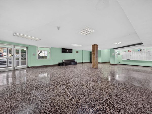 42-25 80th Street , Unit #3R, Elmhurst, NY 11373