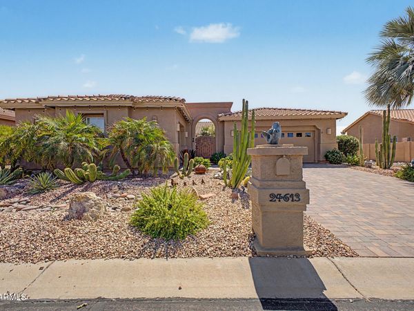 24613 S LAKEWAY Circle SE, Sun Lakes, AZ 85248