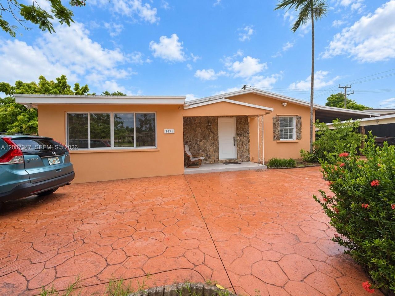 3495 W 13th Ave, Hialeah, FL 33012 Photo
