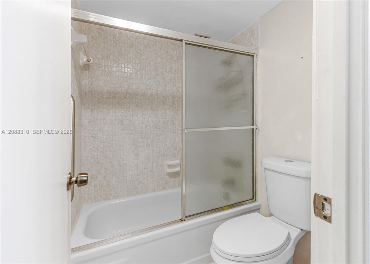 7091 Environ Blvd, Unit 346, Lauderhill, FL 33319 Photo