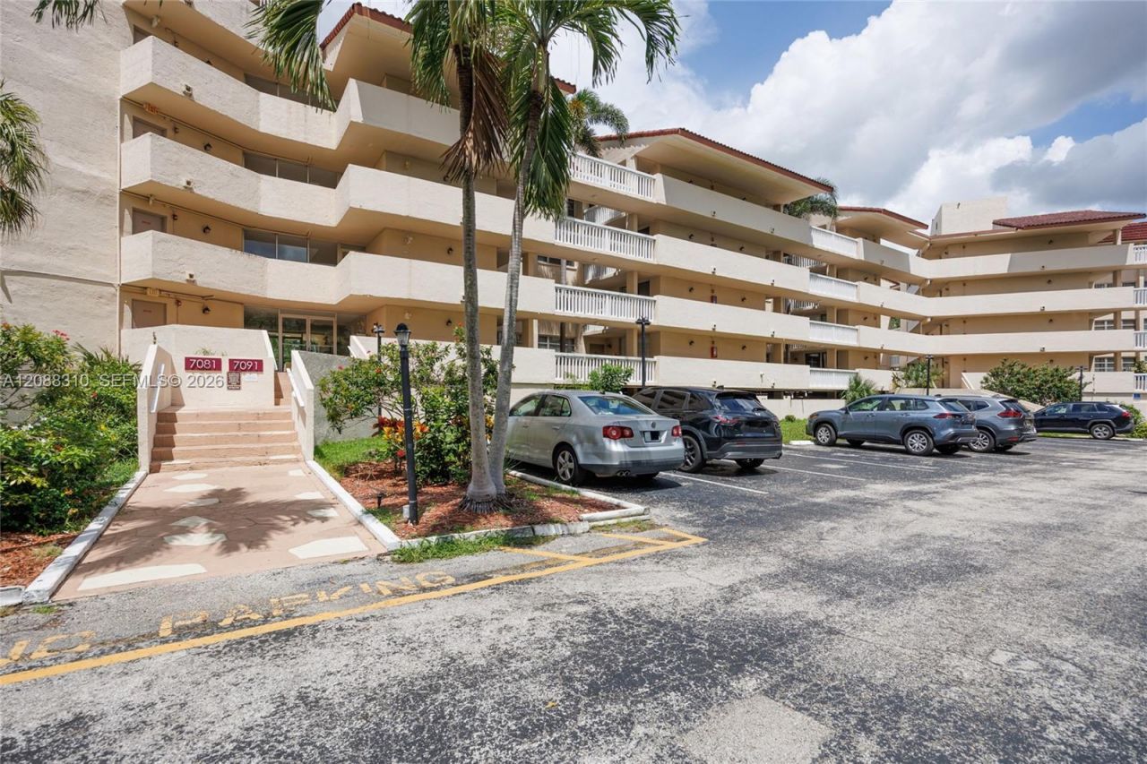 7091 Environ Blvd, Unit 346, Lauderhill, FL 33319 Photo