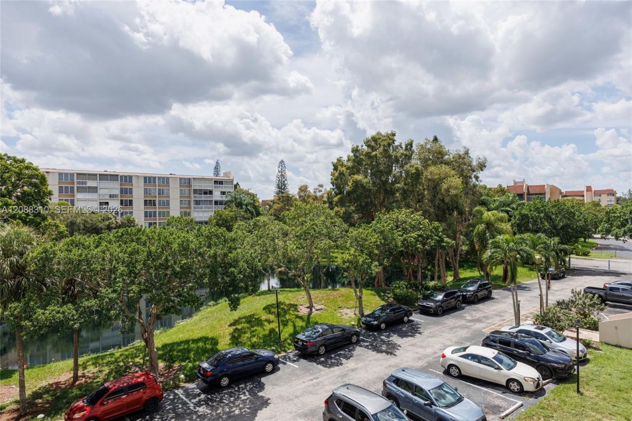 7091 Environ Blvd, Unit 346, Lauderhill, FL 33319 Photo