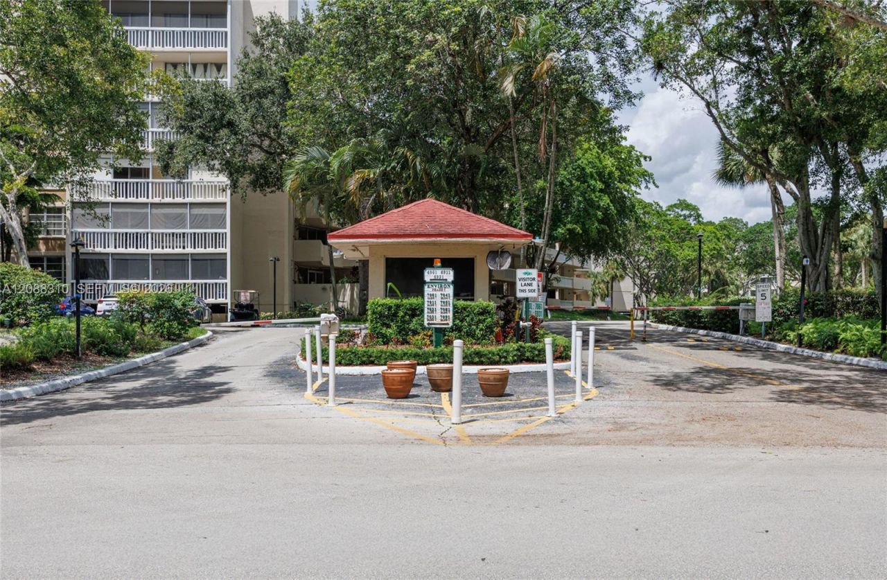 7091 Environ Blvd, Unit 346, Lauderhill, FL 33319 Photo