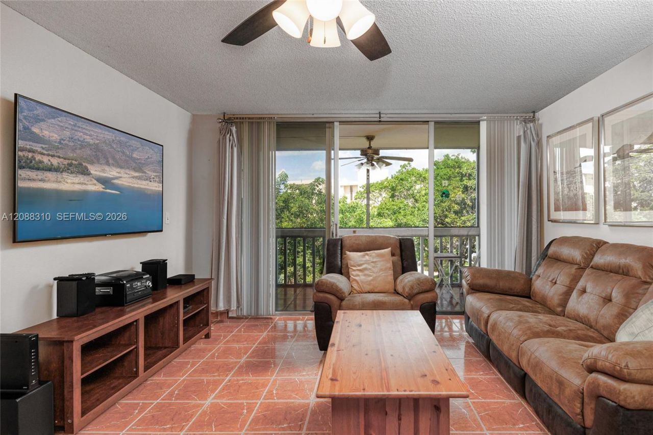 7091 Environ Blvd, Unit 346, Lauderhill, FL 33319 Photo