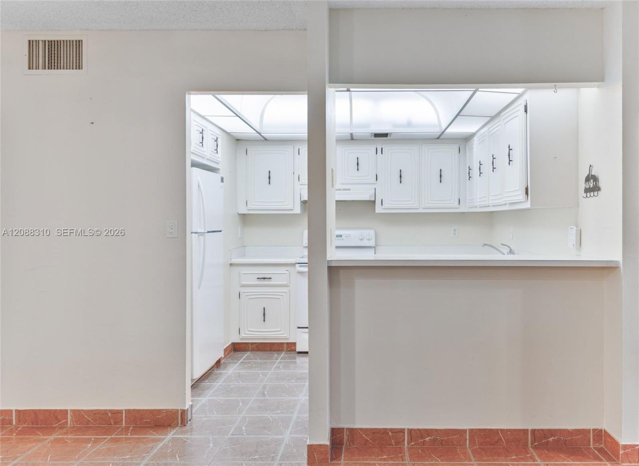 7091 Environ Blvd, Unit 346, Lauderhill, FL 33319 Photo