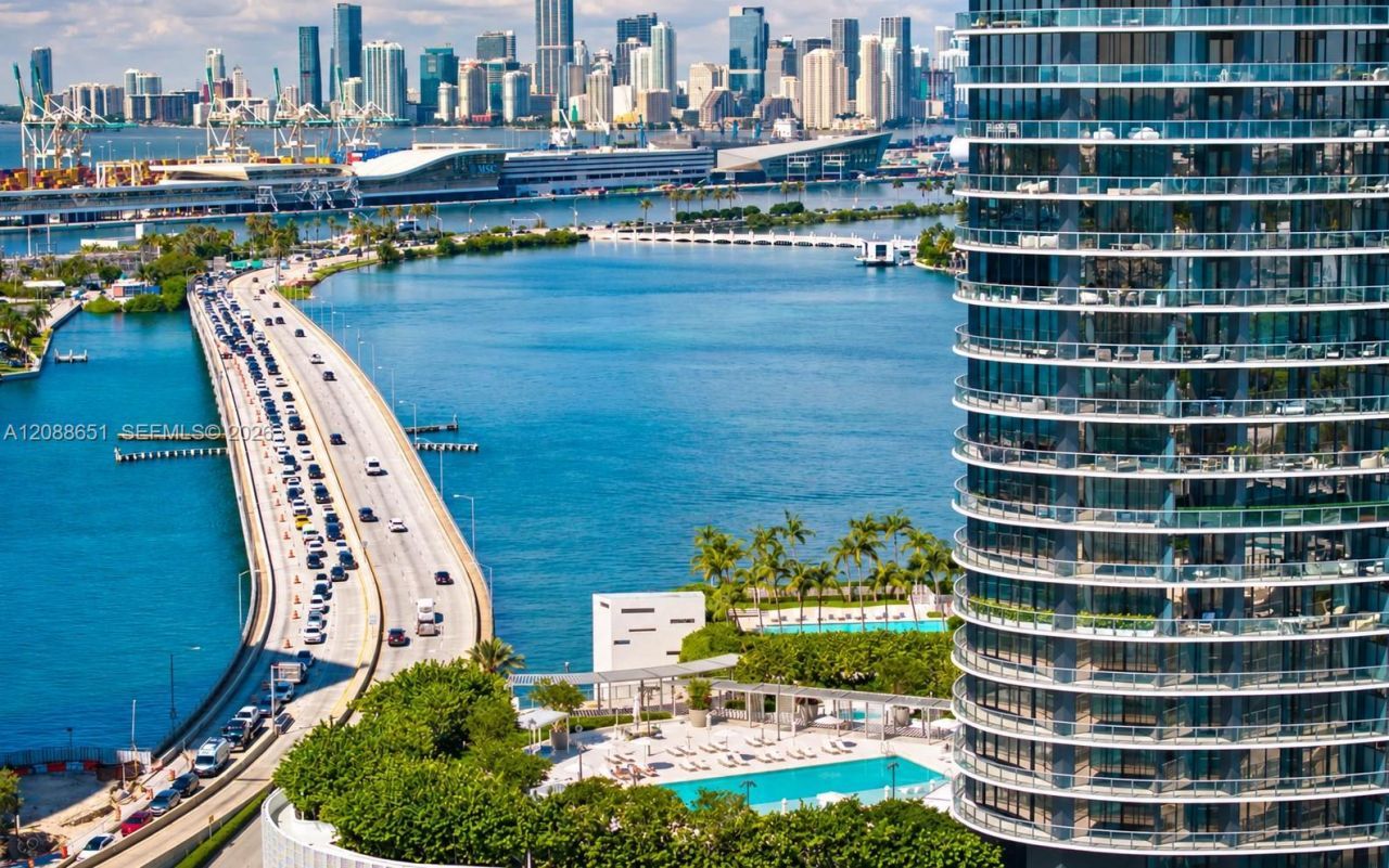 500 Alton Rd, Unit 506, Miami Beach, FL 33139 Photo