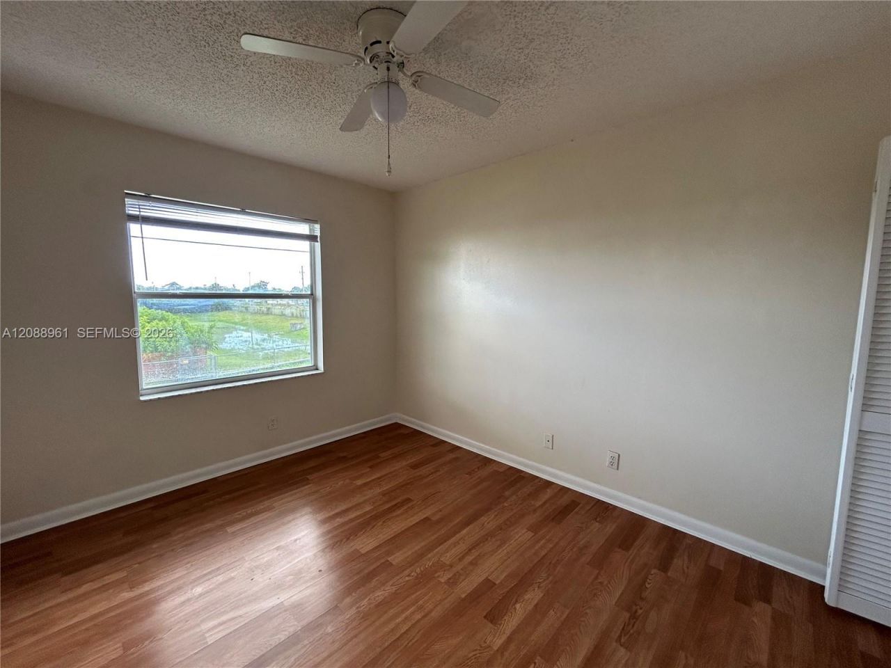 910 E Cypress Way E, Palm Springs, FL 33406 Photo