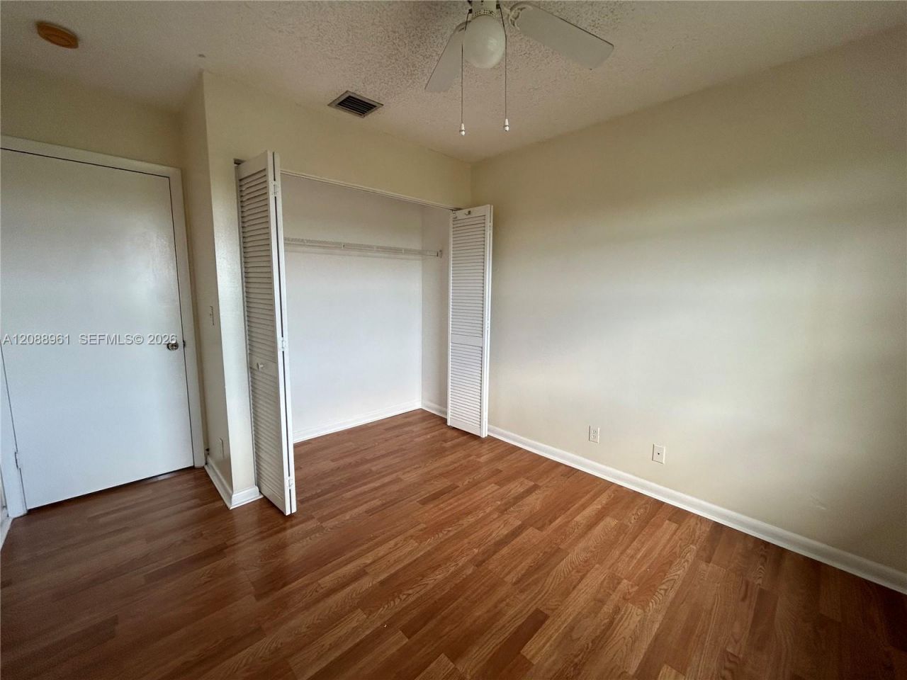 910 E Cypress Way E, Palm Springs, FL 33406 Photo