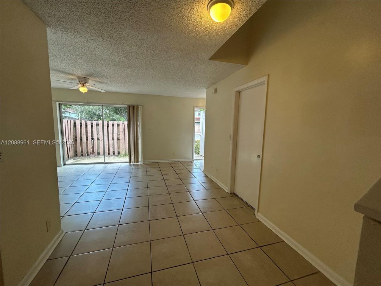 910 E Cypress Way E, Palm Springs, FL 33406 Photo