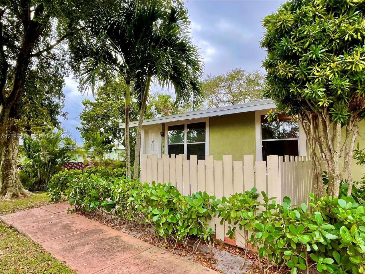 7210 Southgate Blvd, Unit 7210, Tamarac, FL 33321 Photo