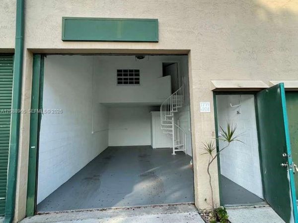 1771 Blount Rd, Unit 204, Pompano Beach, FL 33069