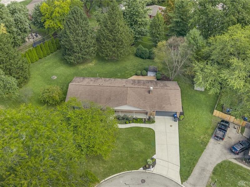 7870 Old Dobbin Place, Centerville, OH 45459 Photo 2