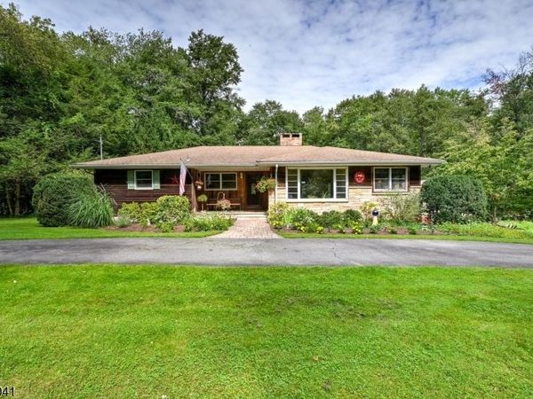 253 Kerrs Corner Rd, Frelinghuysen, NJ 07825