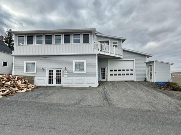 106 Mckinley , Van Buren, ME 04785