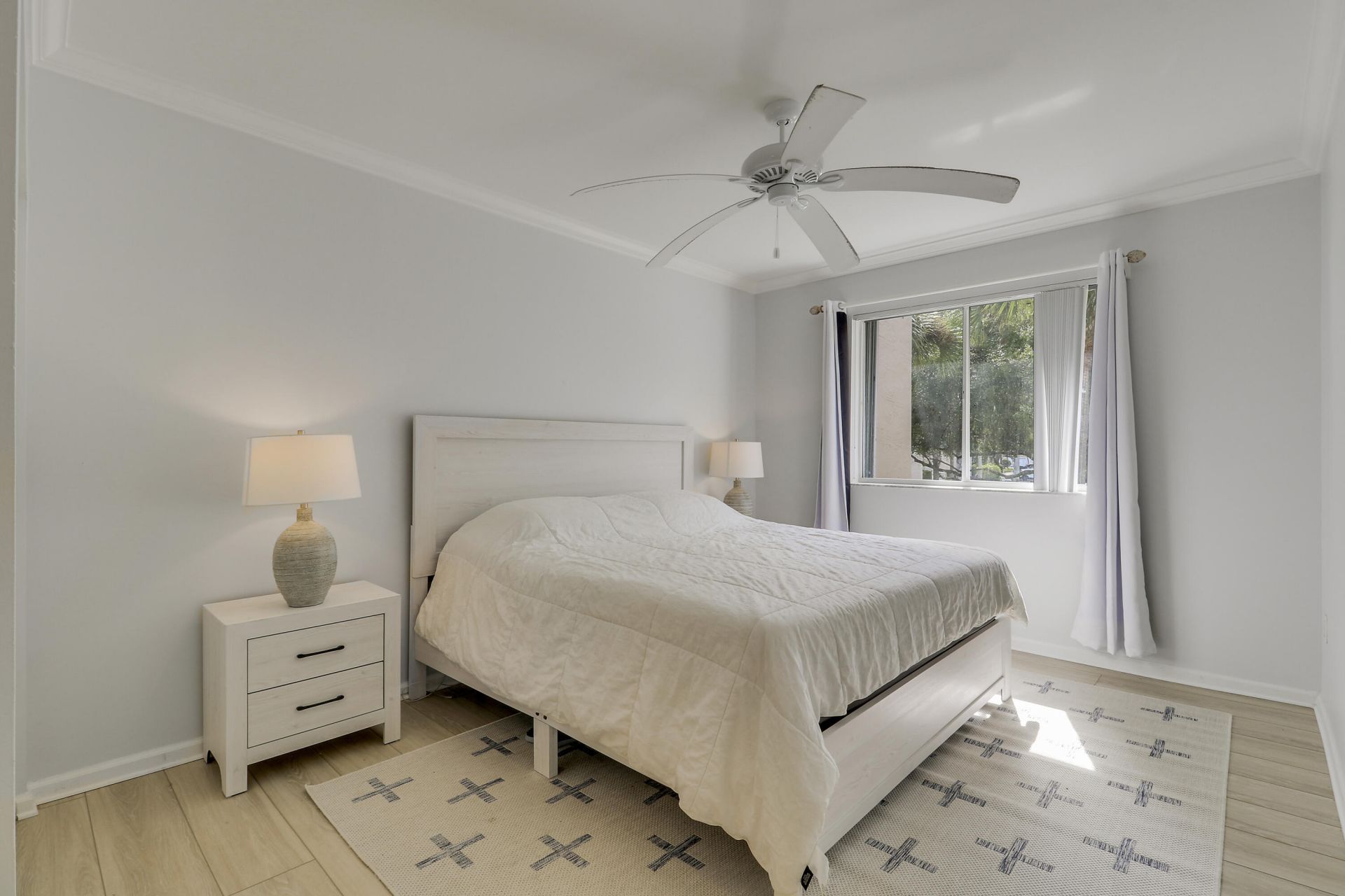 242 Village Boulevard, Unit 2212, Tequesta, FL 33469 Photo