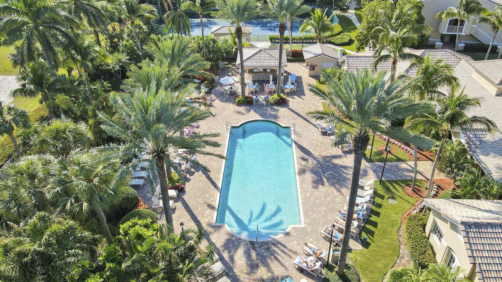 242 Village Boulevard, Unit 2212, Tequesta, FL 33469 Photo