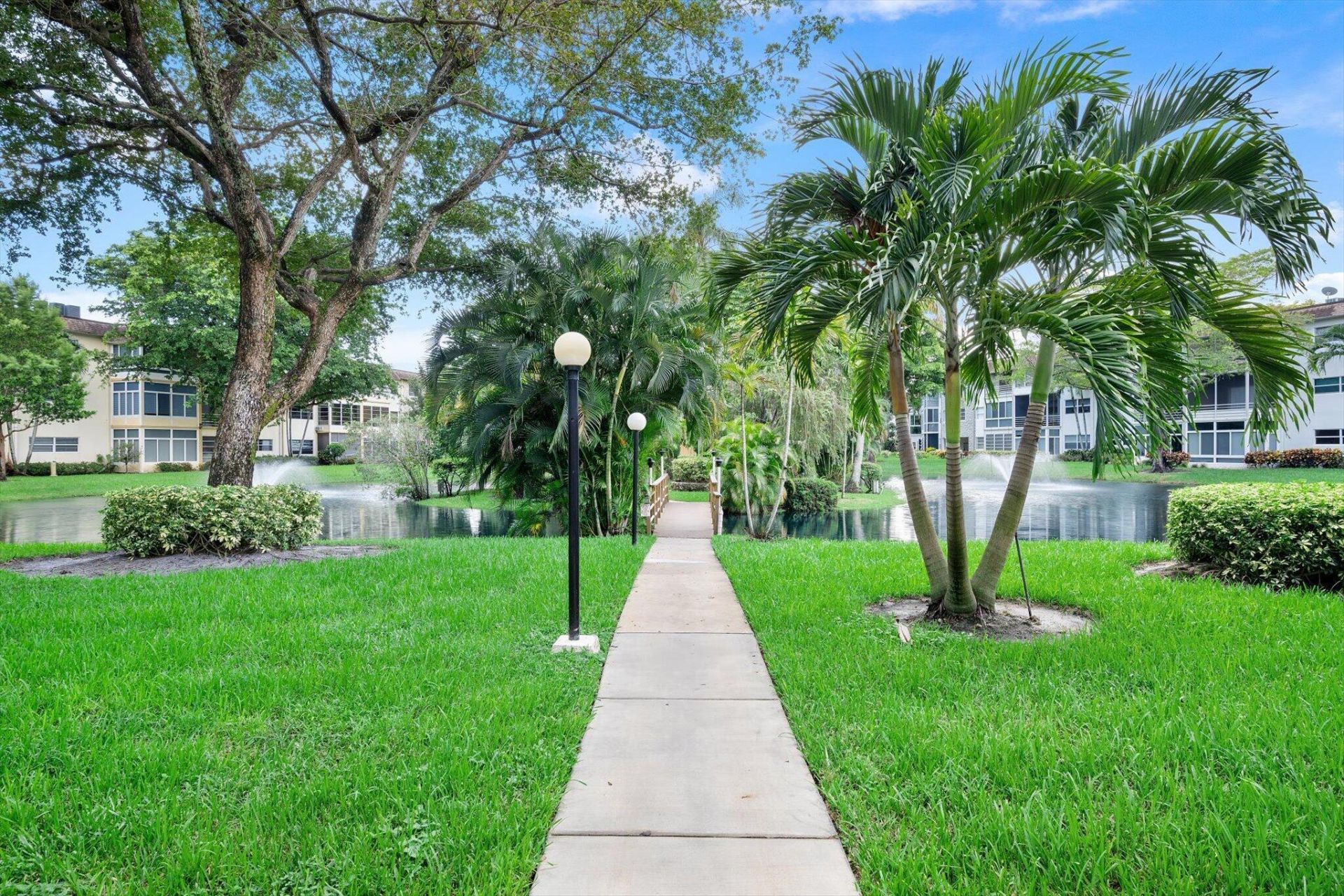 5171 W Oakland Park Boulevard, Unit 204, Lauderdale Lakes, FL 33313 Photo