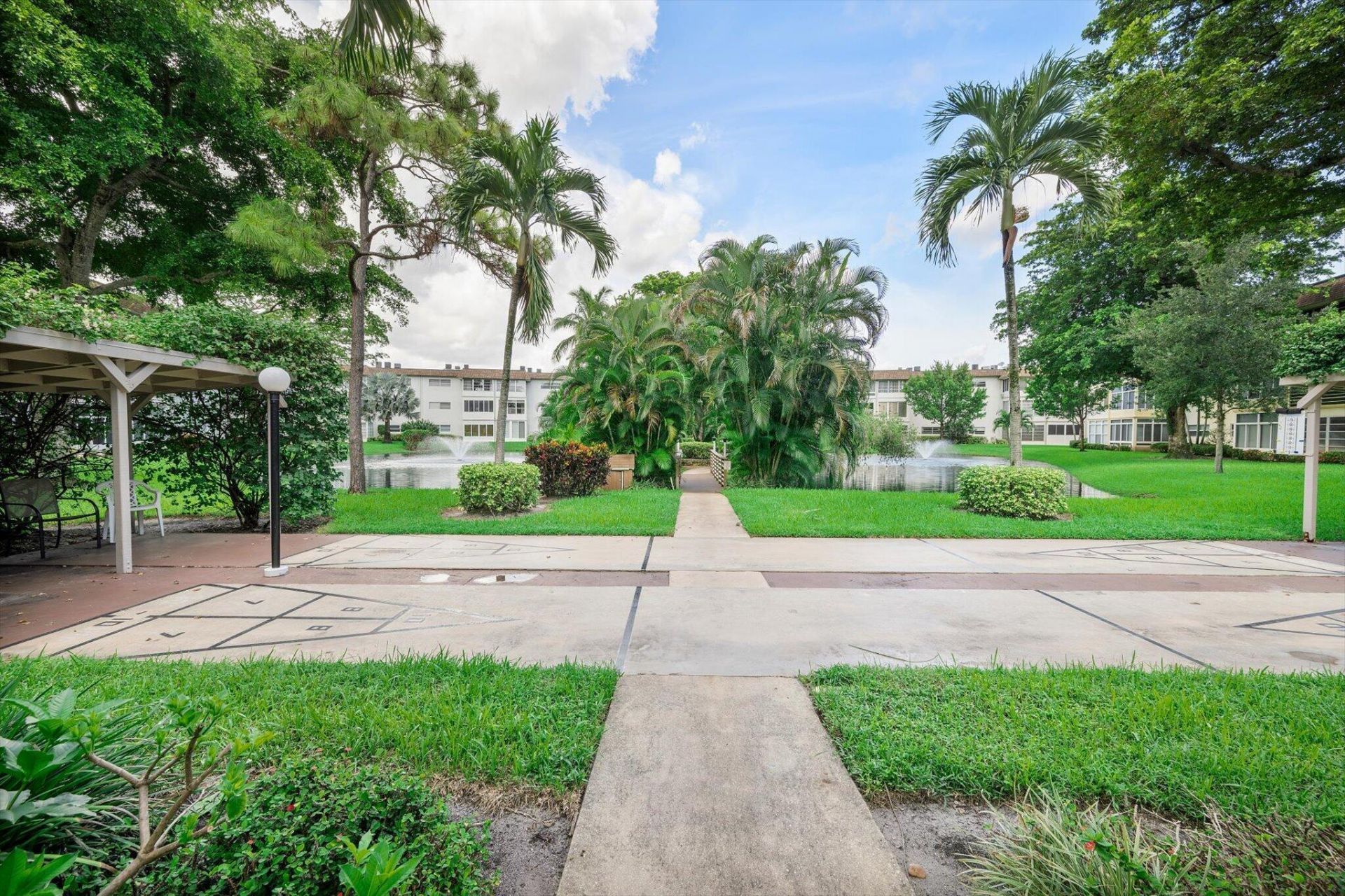 5171 W Oakland Park Boulevard, Unit 204, Lauderdale Lakes, FL 33313 Photo
