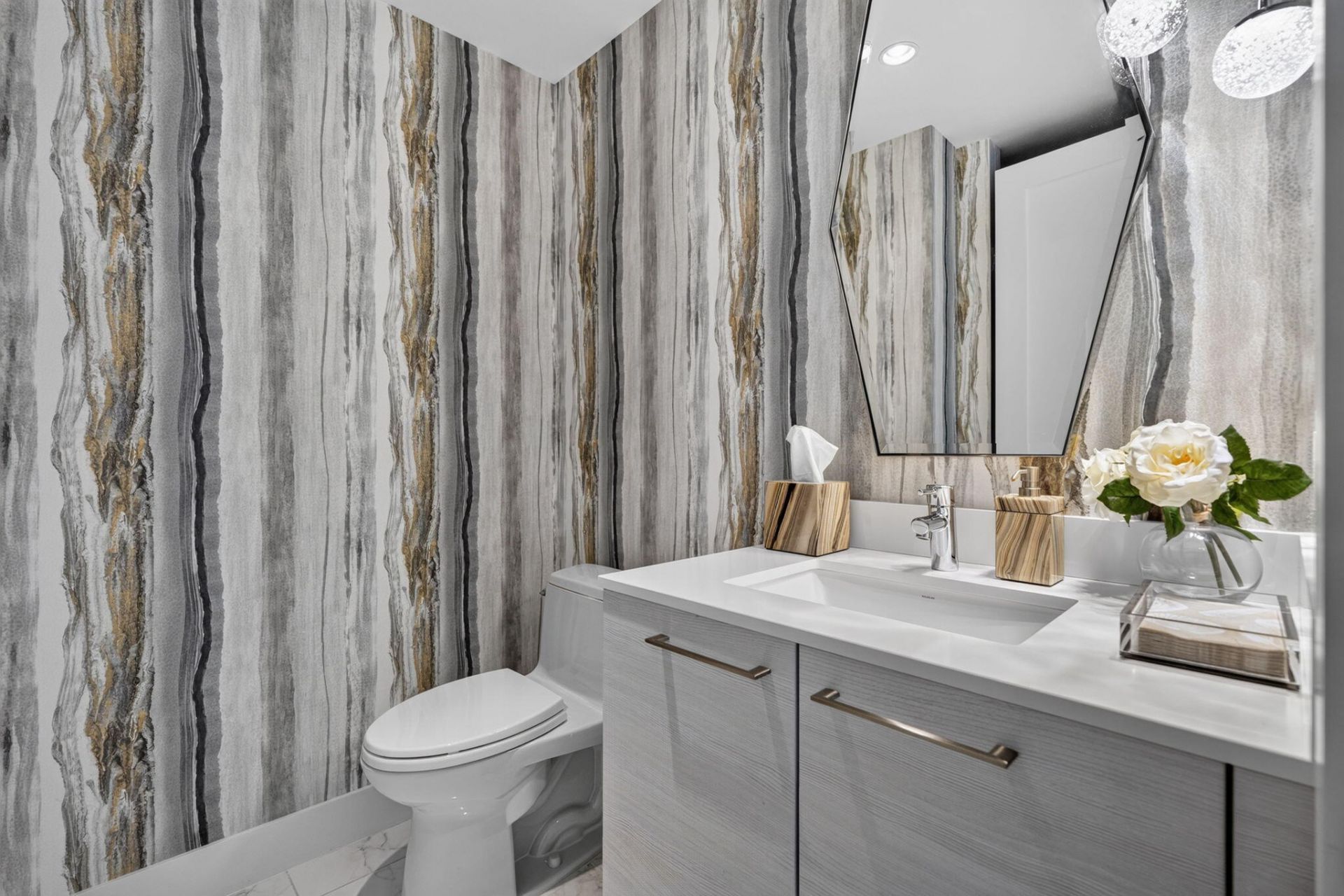 1 Water Club Way, Unit 1904, North Palm Beach, FL 33408 Photo