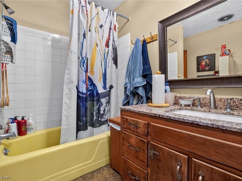 8910 Crackel Road, Chagrin Falls, OH 44023 Photo 27