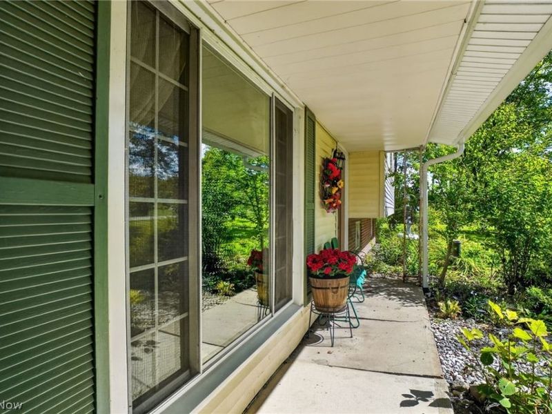 8910 Crackel Road, Chagrin Falls, OH 44023 Photo 5