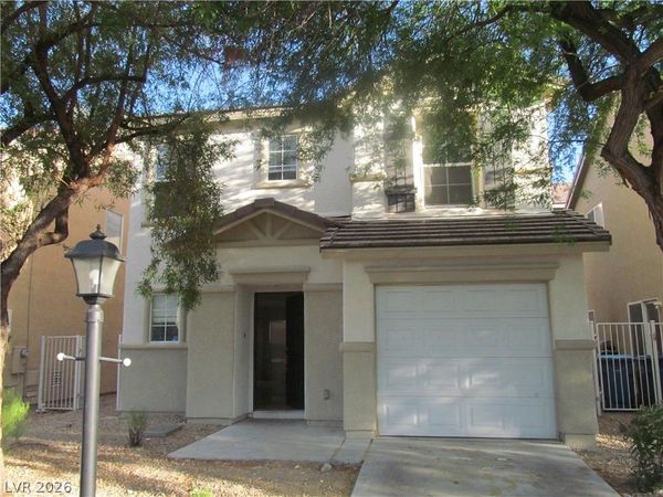 8819 Peace Treaty Avenue, Las Vegas, NV 89148