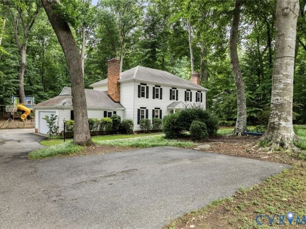 11820 Wexwood Drive , North Chesterfield, VA 23236