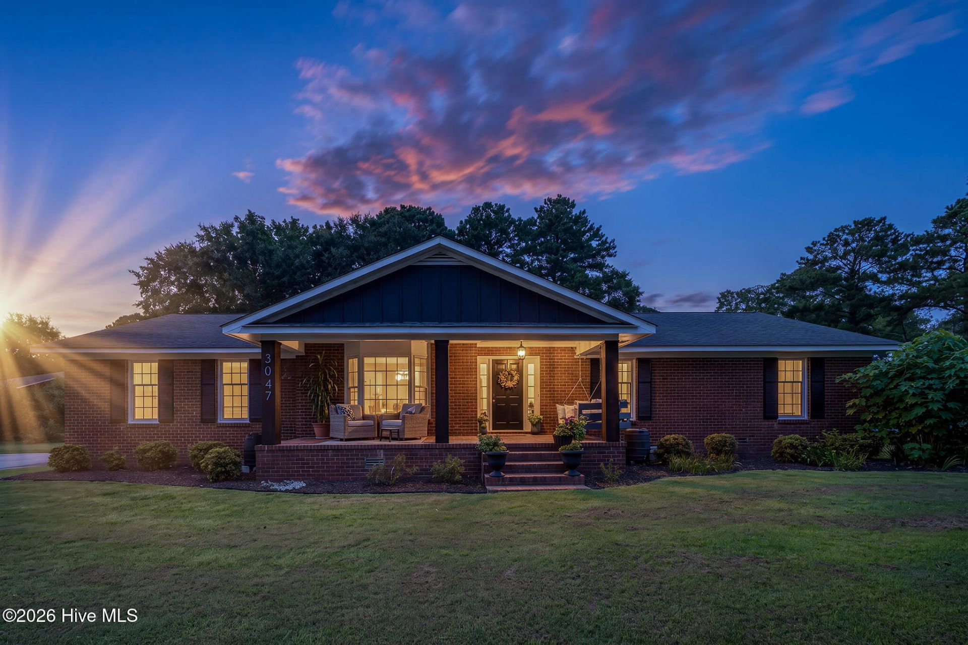 3047 Bridle Path, Trent Woods, NC 28562 Main Photo