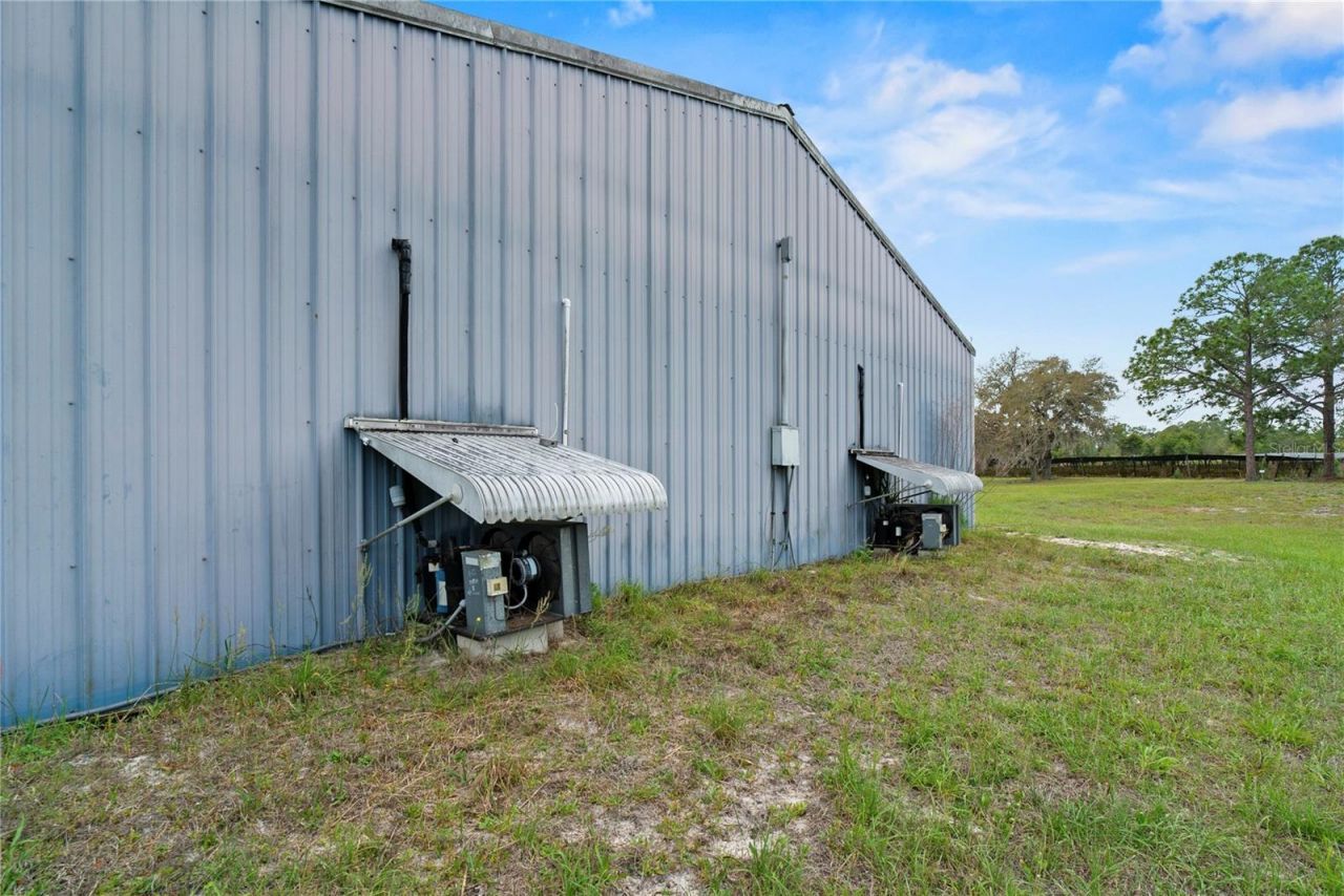 40945 Beach Road, Eustis, FL 32736 Photo