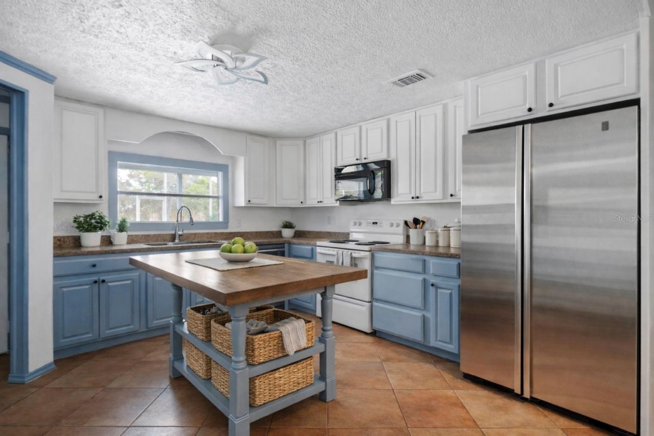 40945 Beach Road, Eustis, FL 32736 Photo