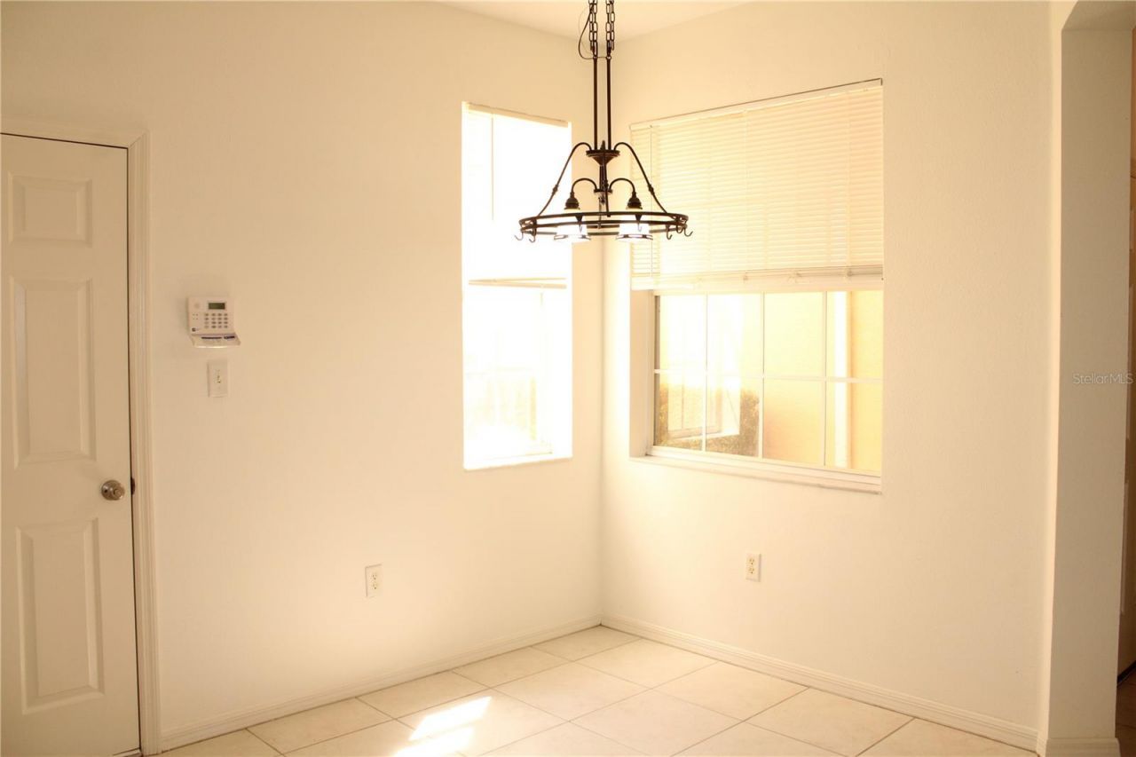 3429 Parkridge Circle, Unit 19-103, Sarasota, FL 34243 Photo