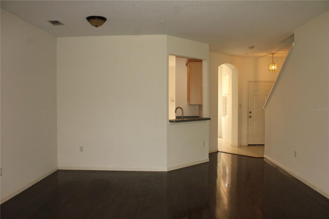 3429 Parkridge Circle, Unit 19-103, Sarasota, FL 34243 Photo