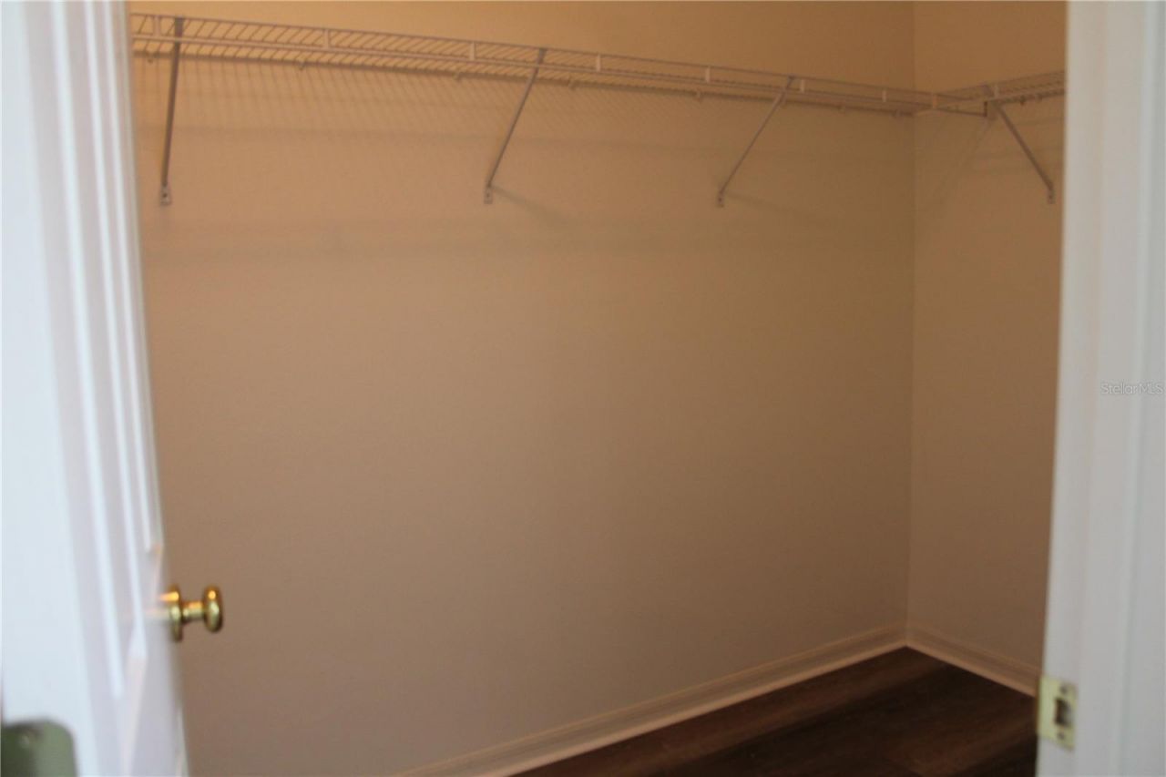 3429 Parkridge Circle, Unit 19-103, Sarasota, FL 34243 Photo