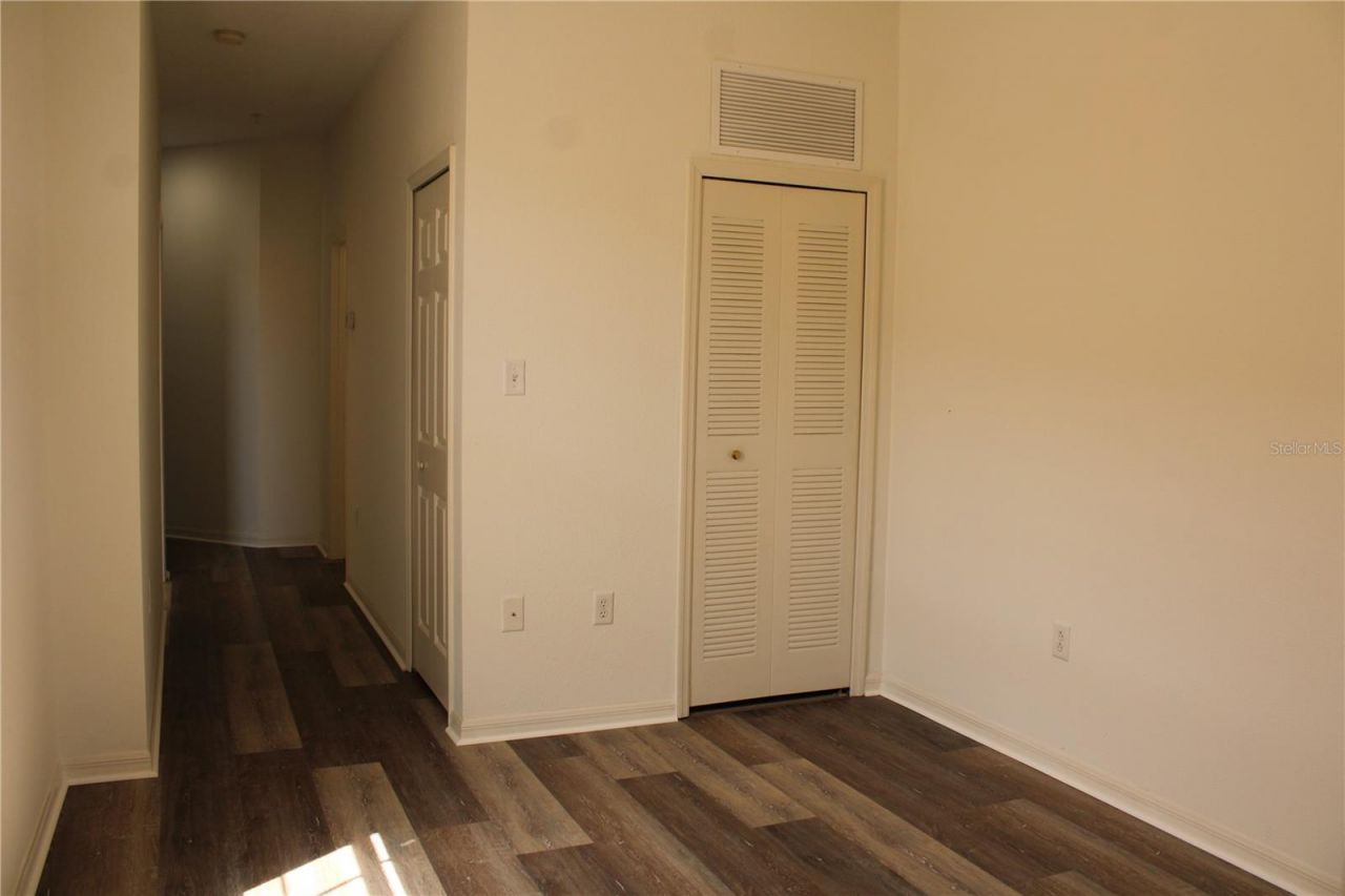 3429 Parkridge Circle, Unit 19-103, Sarasota, FL 34243 Photo