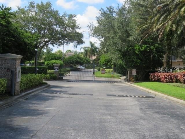 3429 Parkridge Circle, Unit 19-103, Sarasota, FL 34243 Photo