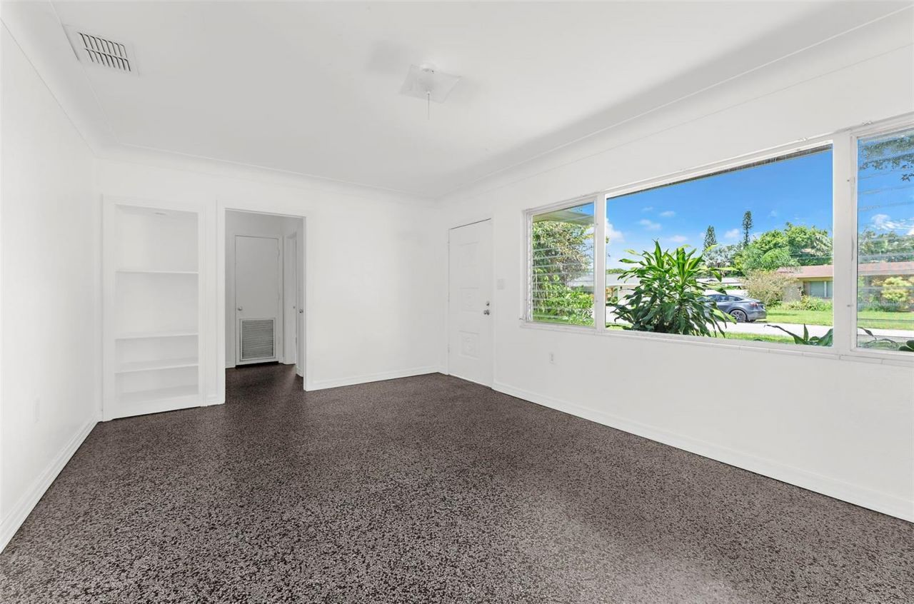 2488 Davis Boulevard, Sarasota, FL 34237 Photo