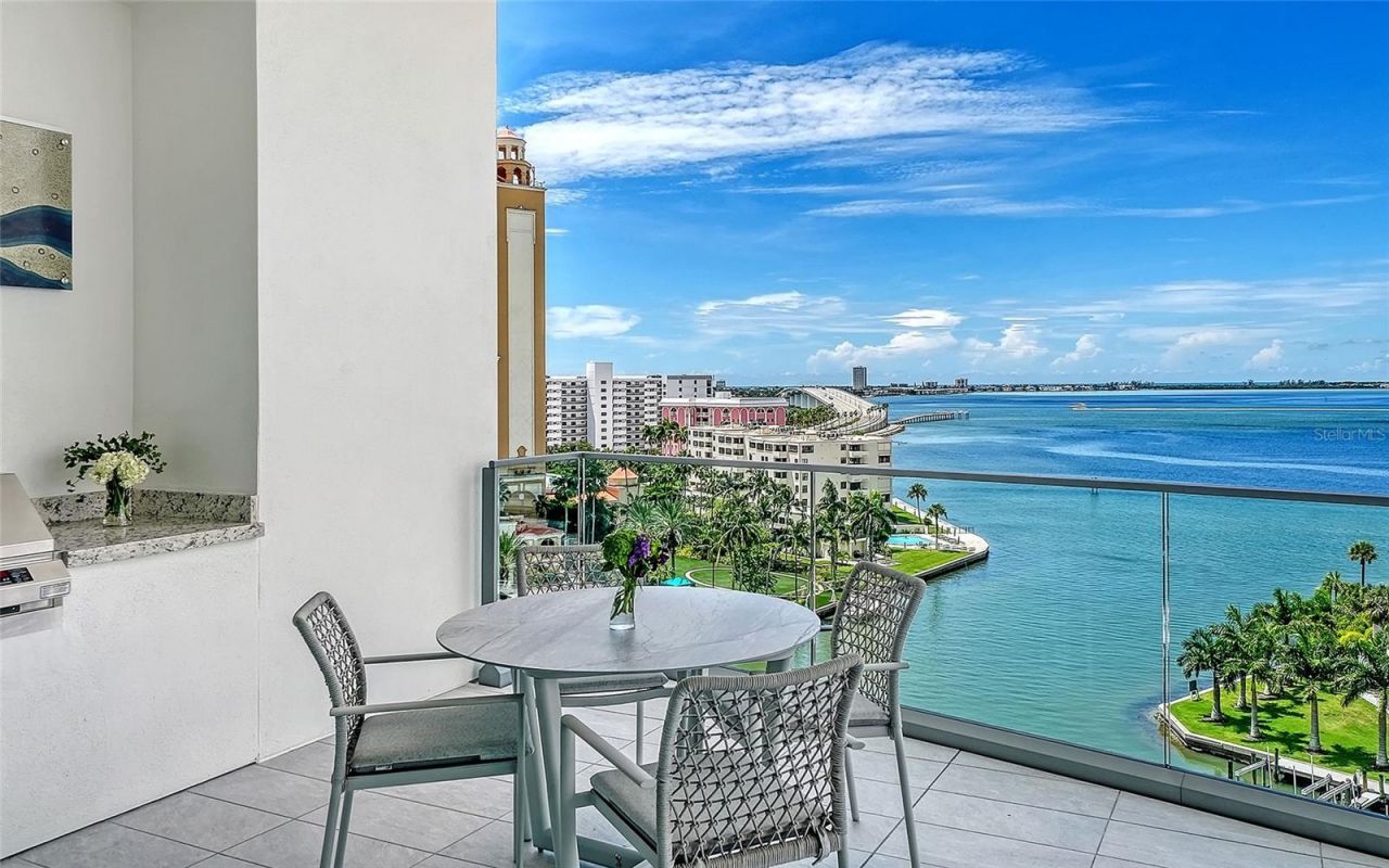 401 Quay Commons, Unit 805, Sarasota, FL 34236 Photo