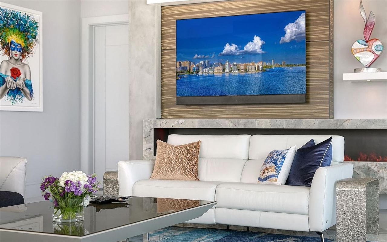 401 Quay Commons, Unit 805, Sarasota, FL 34236 Photo