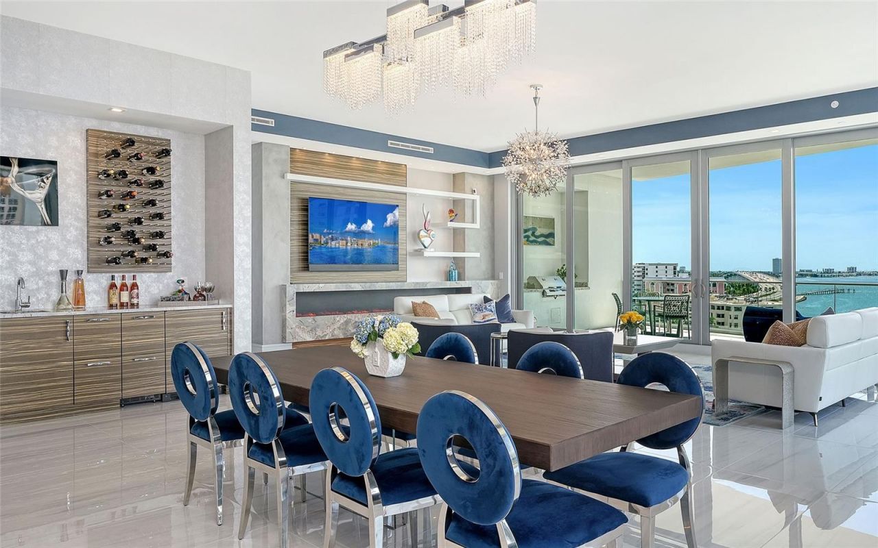 401 Quay Commons, Unit 805, Sarasota, FL 34236 Photo