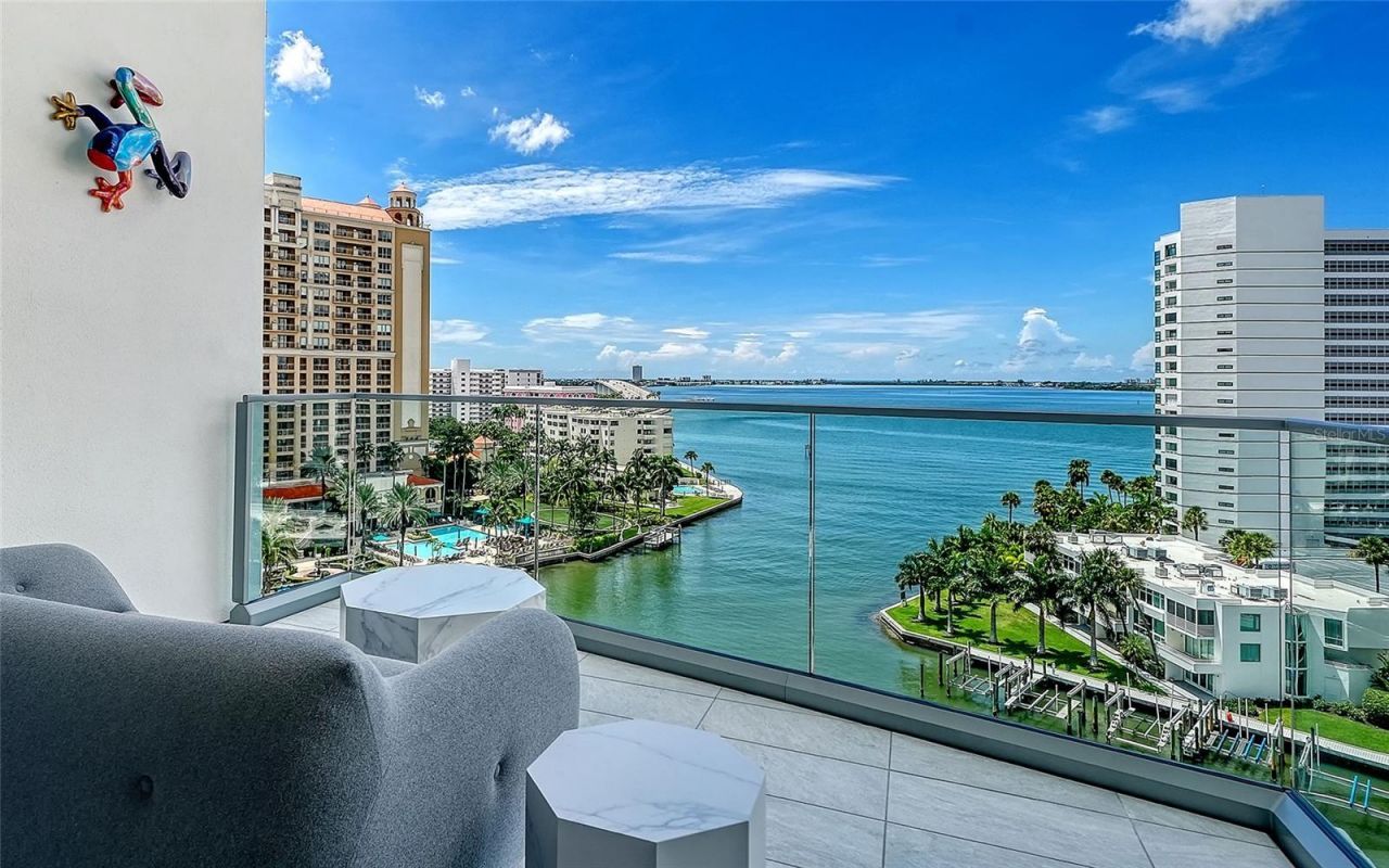 401 Quay Commons, Unit 805, Sarasota, FL 34236 Photo