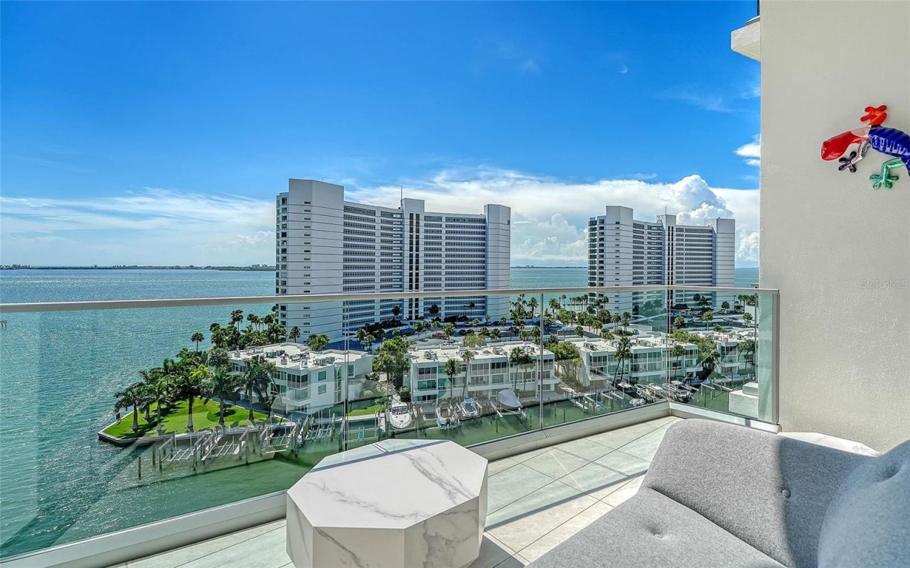 401 Quay Commons, Unit 805, Sarasota, FL 34236 Photo