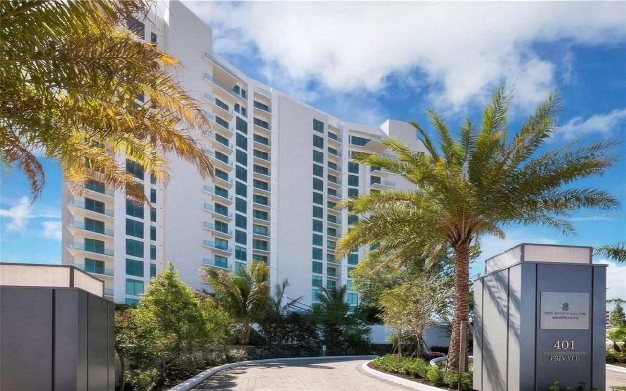 401 Quay Commons, Unit 805, Sarasota, FL 34236 Photo