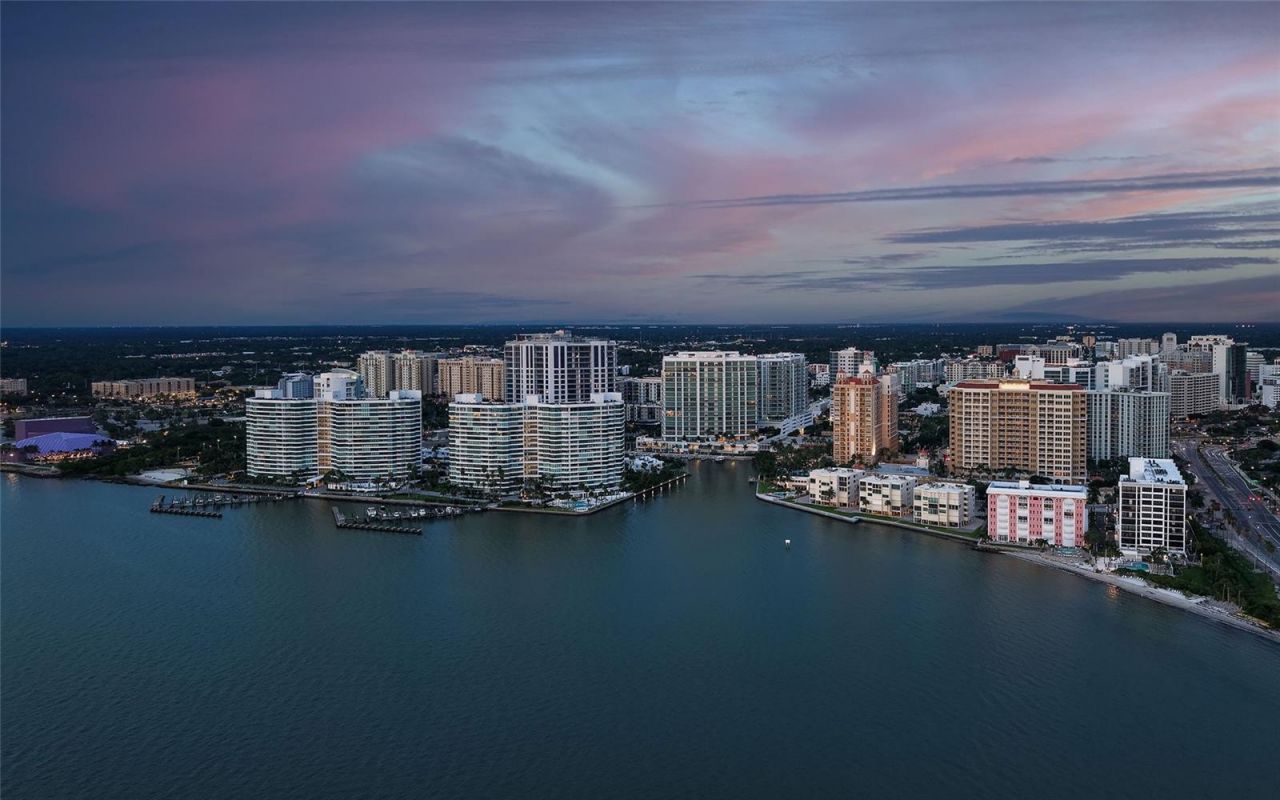 401 Quay Commons, Unit 805, Sarasota, FL 34236 Photo