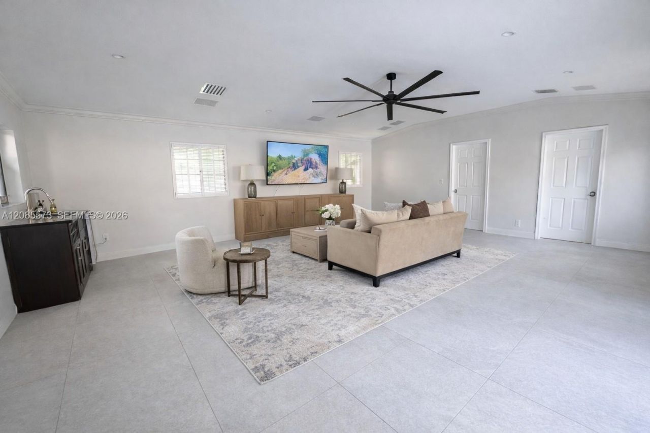 7440 SW 174th St, Palmetto Bay, FL 33157 Photo
