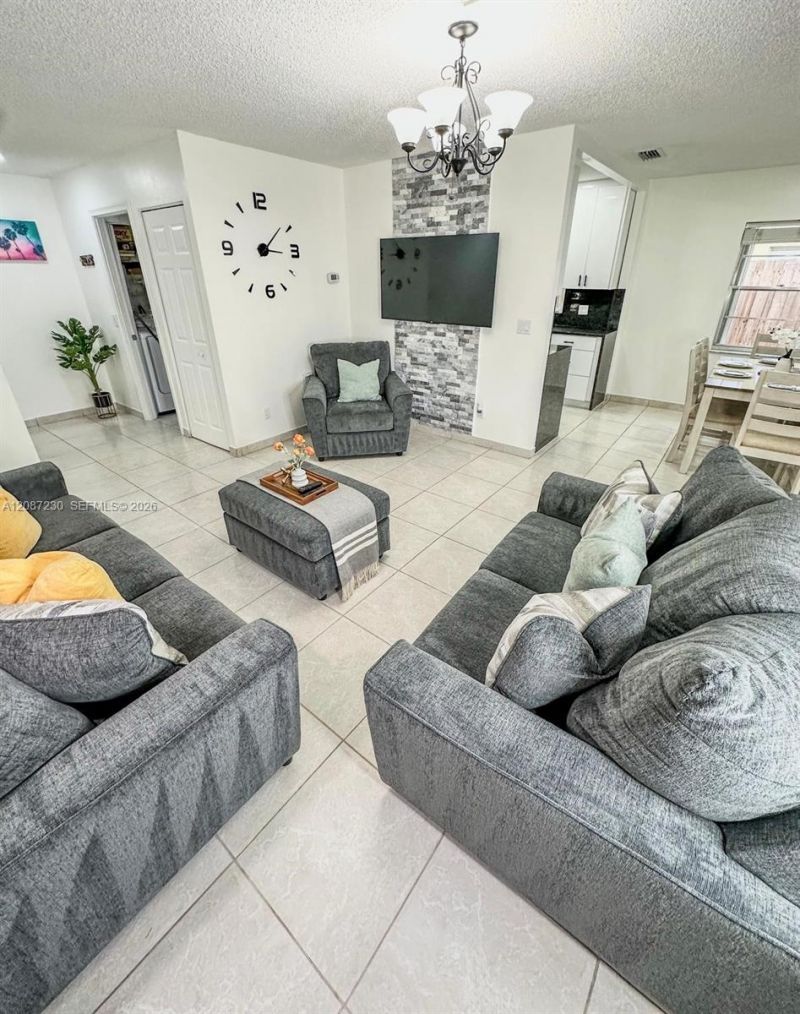 1063 Concert Way, Royal Palm Beach, FL 33411 Photo