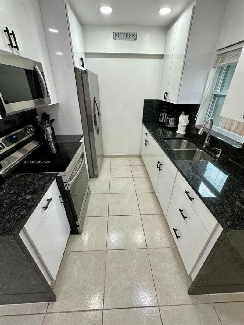1063 Concert Way, Royal Palm Beach, FL 33411 Photo
