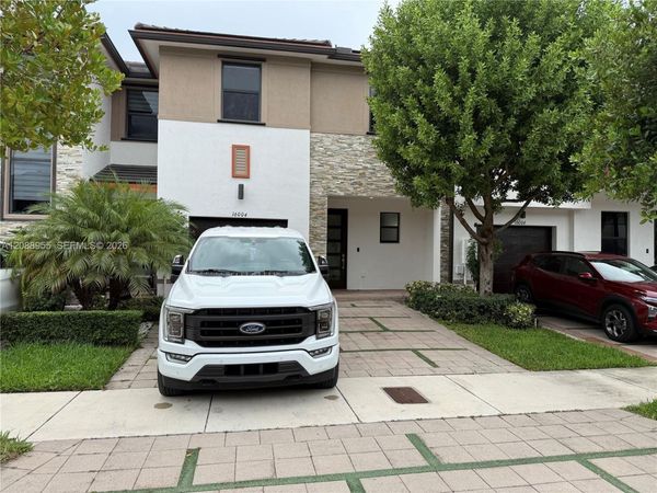 16004 NW 91st Ct , Miami Lakes, FL 33018